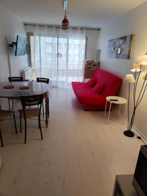 Les Sables-dʼOlonne Appartement 2 Pieces Avec Une Grande Terrasse, 3 Etoiles, Wifi, Box Pour Vehicule Et Velos מראה חיצוני תמונה