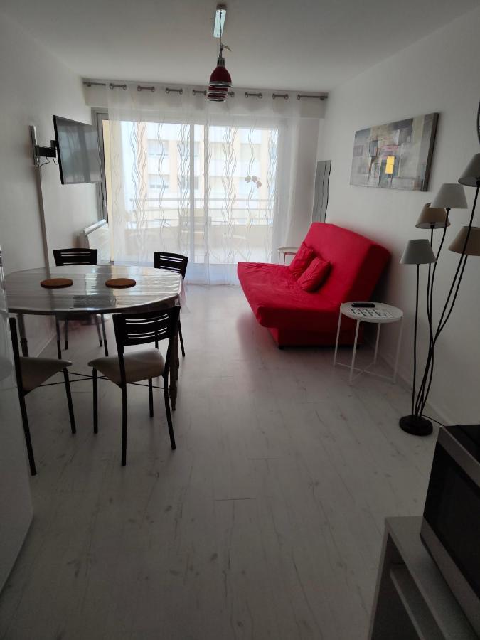 Les Sables-dʼOlonne Appartement 2 Pieces Avec Une Grande Terrasse, 3 Etoiles, Wifi, Box Pour Vehicule Et Velos מראה חיצוני תמונה